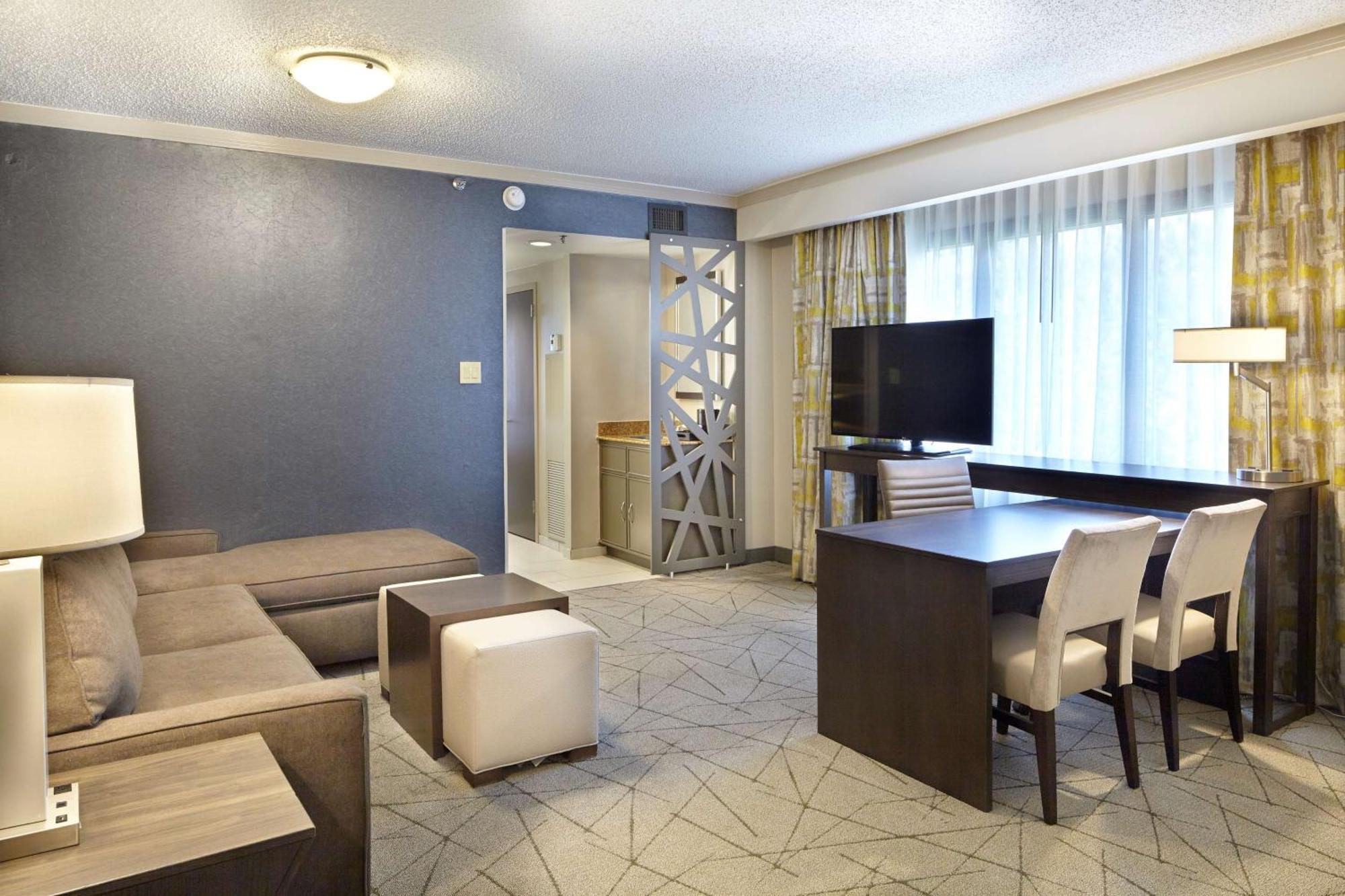 סמירנה Embassy Suites By Hilton Atlanta Galleria מראה חיצוני תמונה