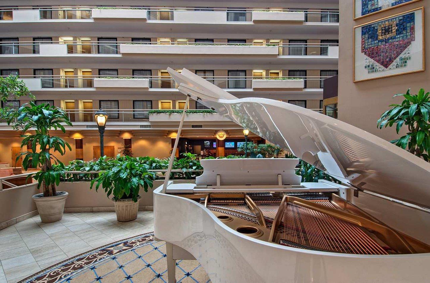סמירנה Embassy Suites By Hilton Atlanta Galleria מראה חיצוני תמונה