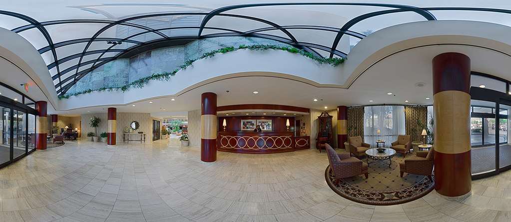 Embassy Suites By Hilton Atlanta Galleria מראה פנימי תמונה